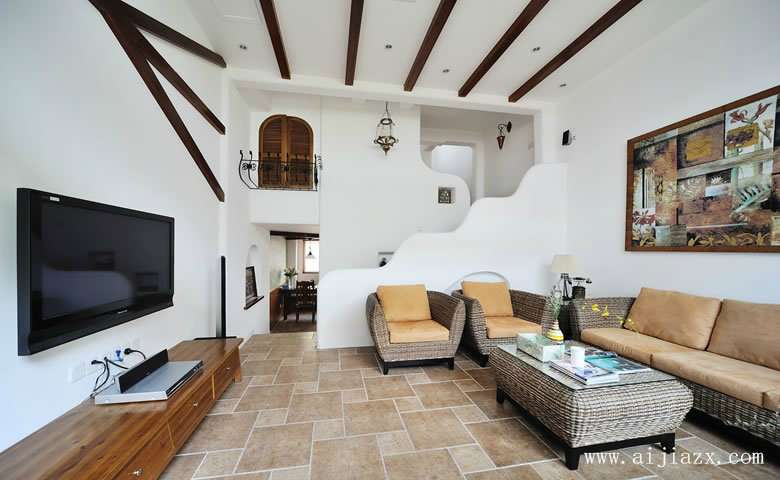  优雅迷人的地中海风格别墅客厅装修效果图