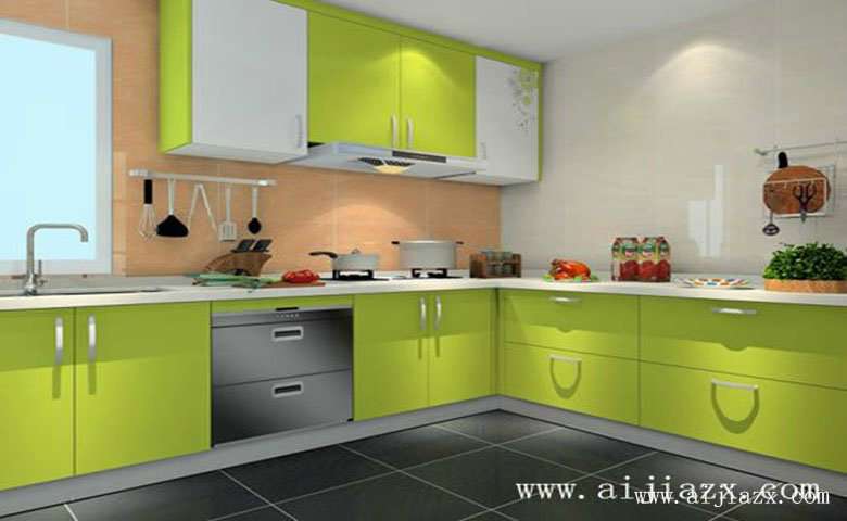 最新绿色清新厨房现代风格装修效果图